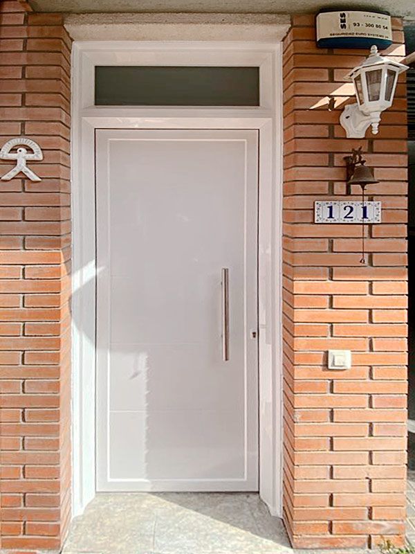 Puerta de entrada en Ripollet